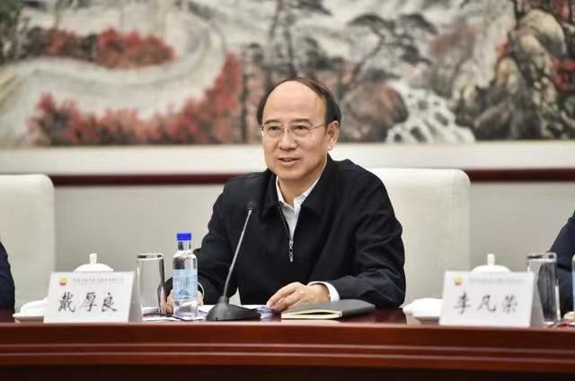 中國(guó)石油集團(tuán)召開(kāi)關(guān)鍵核心技術(shù)攻關(guān)專題會(huì)議