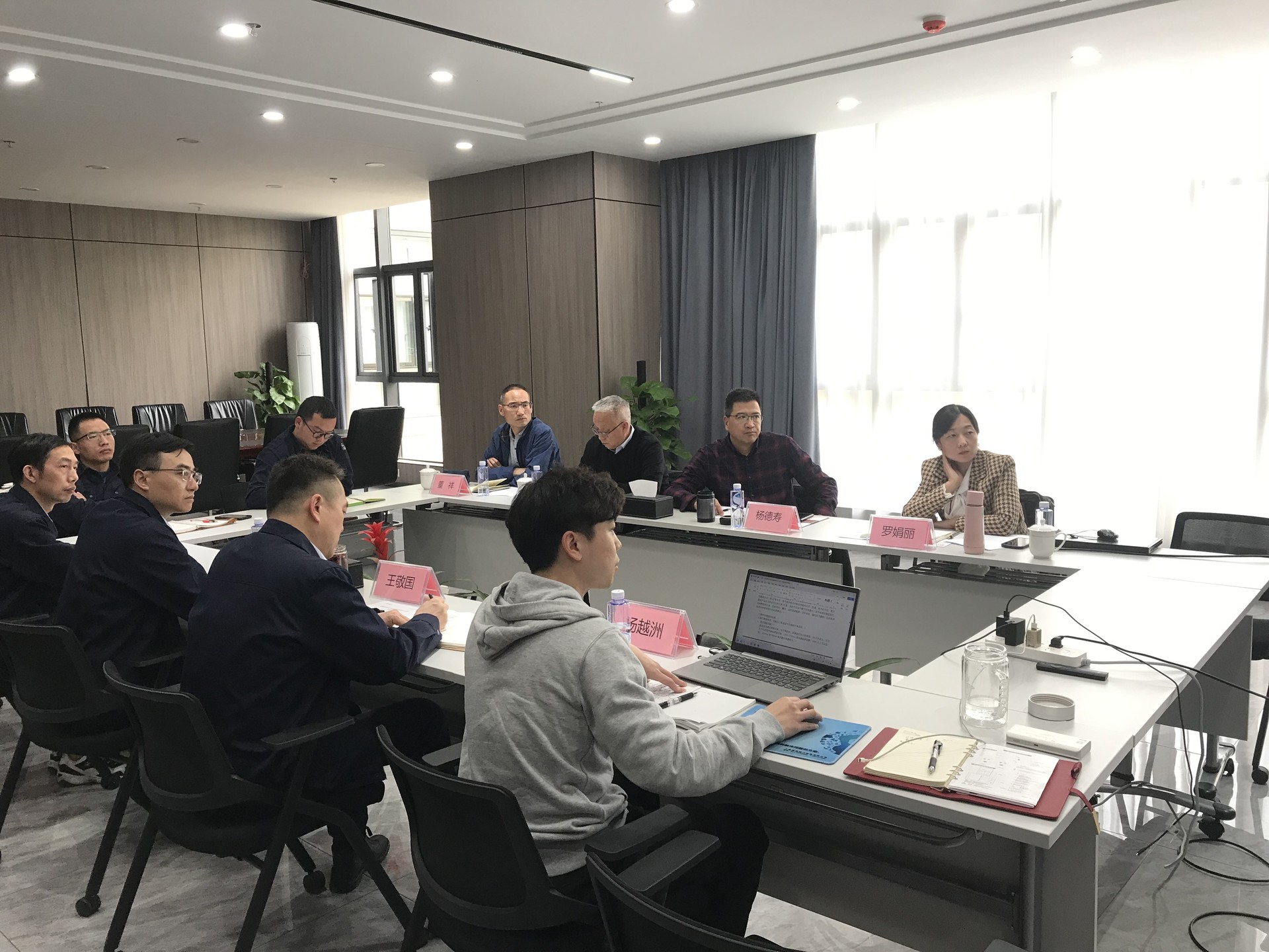 強強聯(lián)合-合作共贏|無錫昆侖富士同米字科技開展技術(shù)交流合作